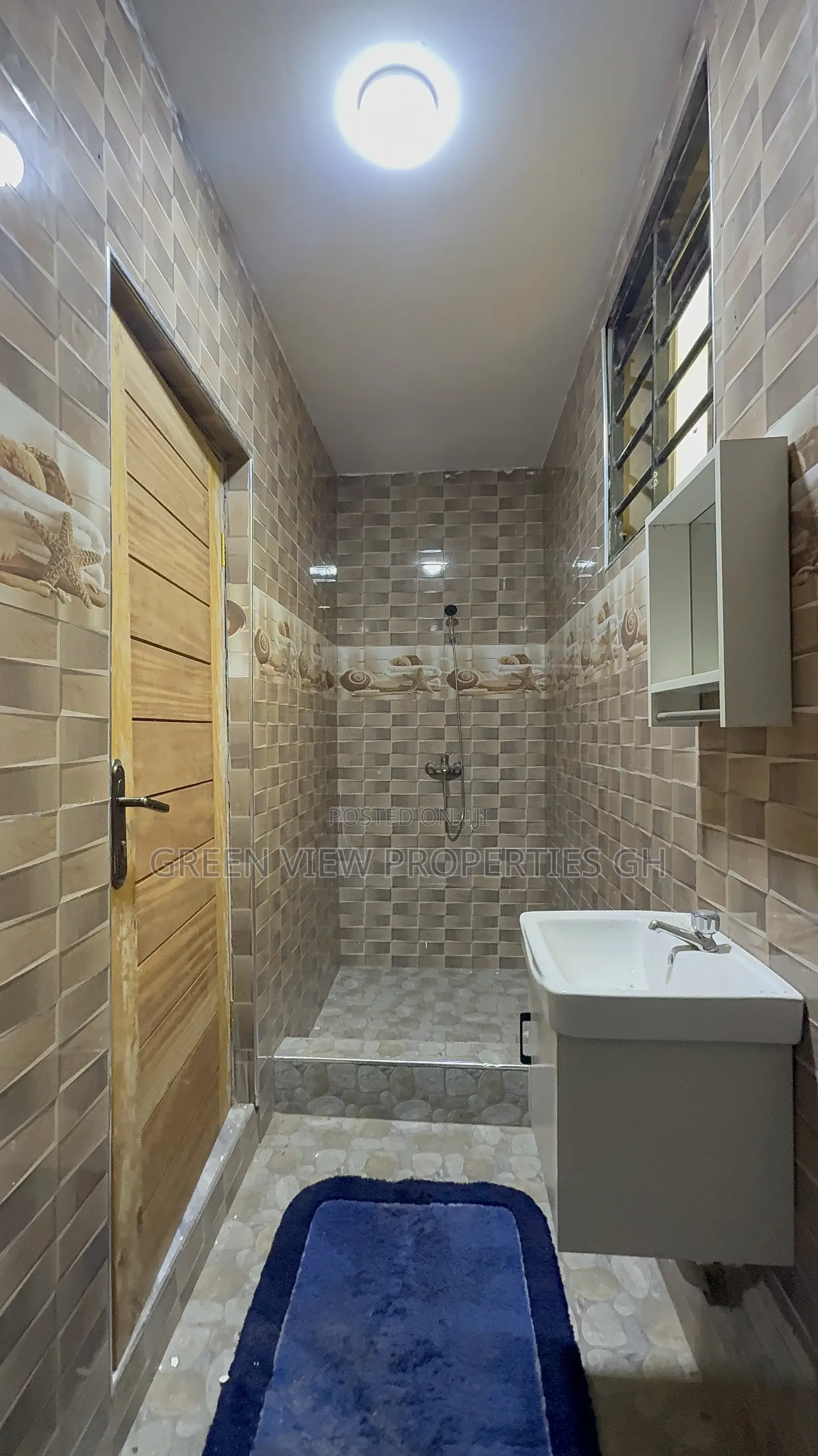 2bdrm Apartment in West Hills Mall Area for rent in West Hills Mall Area