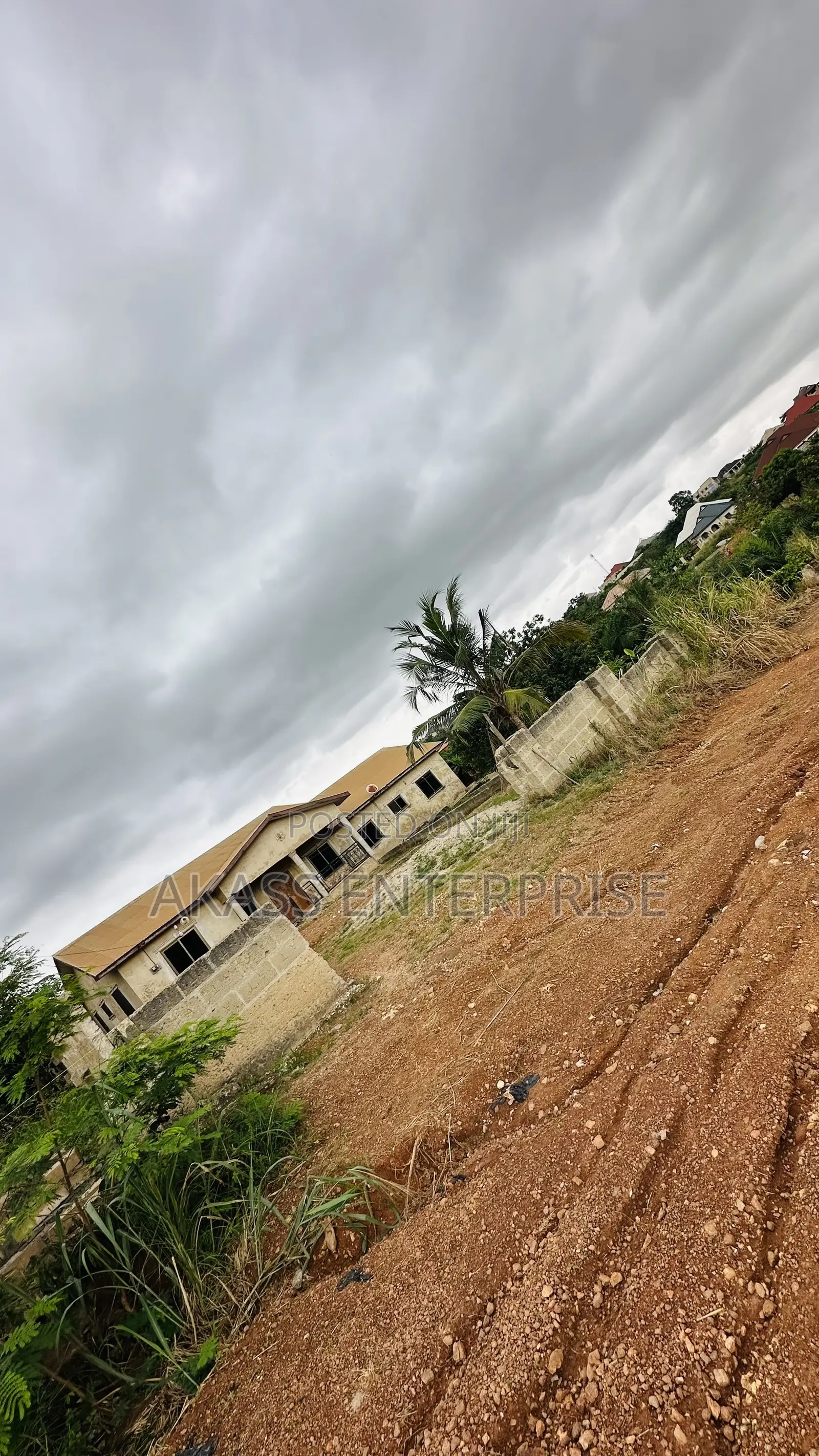 Furnished 5bdrm House in Atwima Kwanwoma for sale in Atwima Kwanwoma
