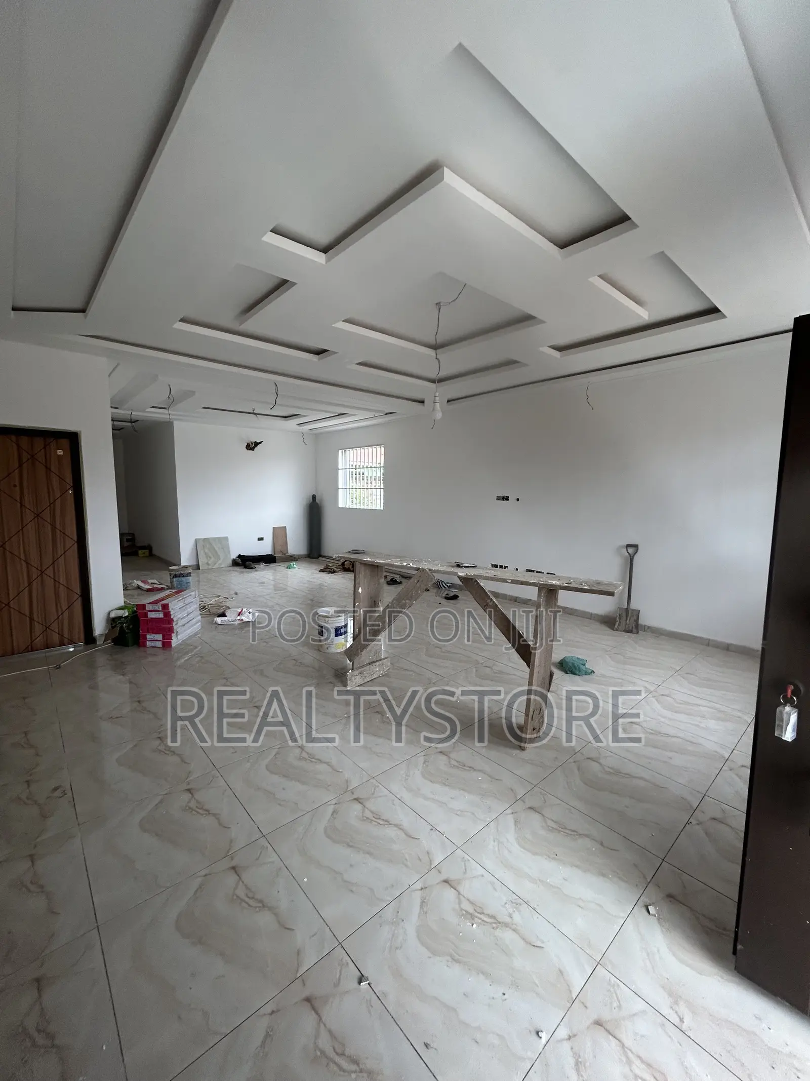 Furnished 5bdrm Duplex in Ashongman Estate, Accra Metropolitan for sale in Accra Metropolitan
