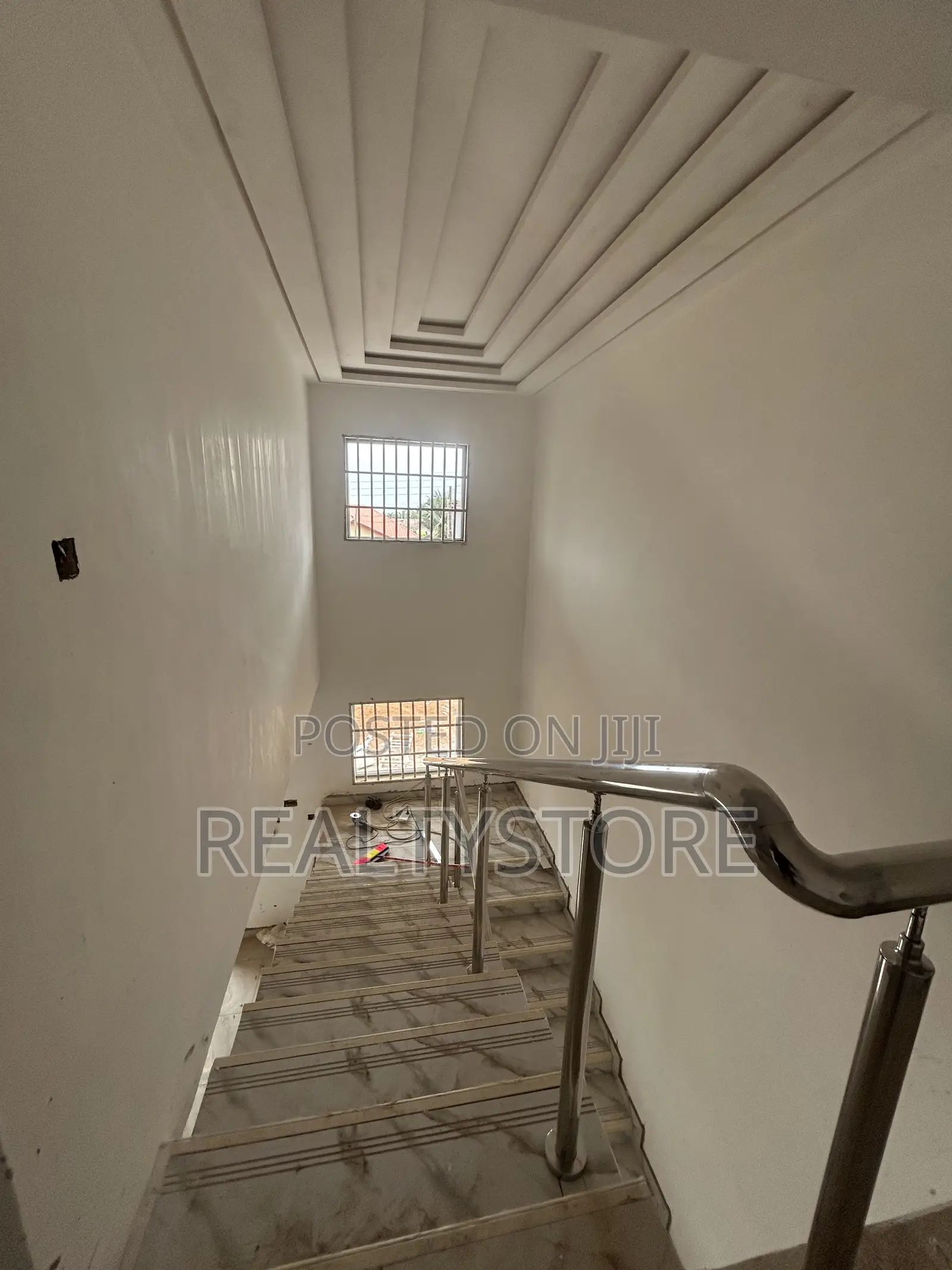 Furnished 5bdrm Duplex in Ashongman Estate, Accra Metropolitan for sale in Accra Metropolitan