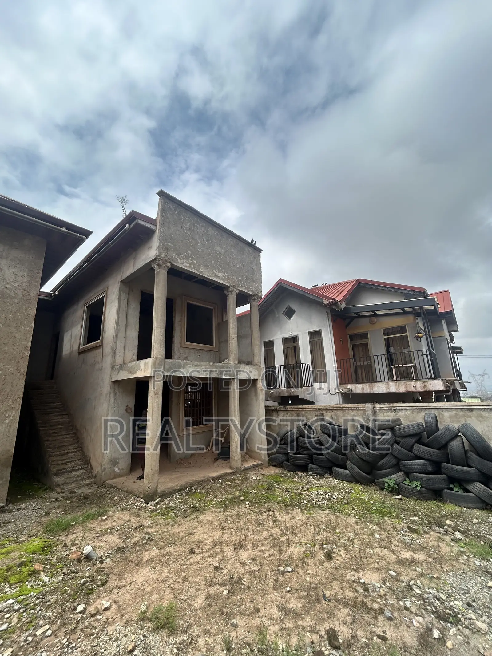3bdrm House in Kwabenya, Accra Metropolitan for sale in Accra Metropolitan