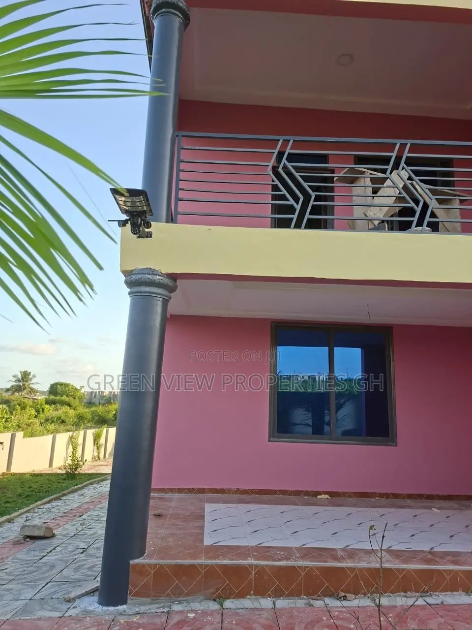 8bdrm Apartment in Kasoa for sale in Kasoa