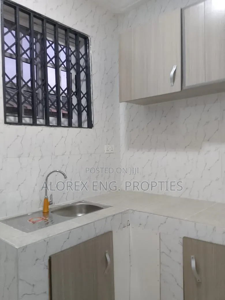 1bdrm Apartment in Adenta Rowi, Frafraha for rent in Frafraha