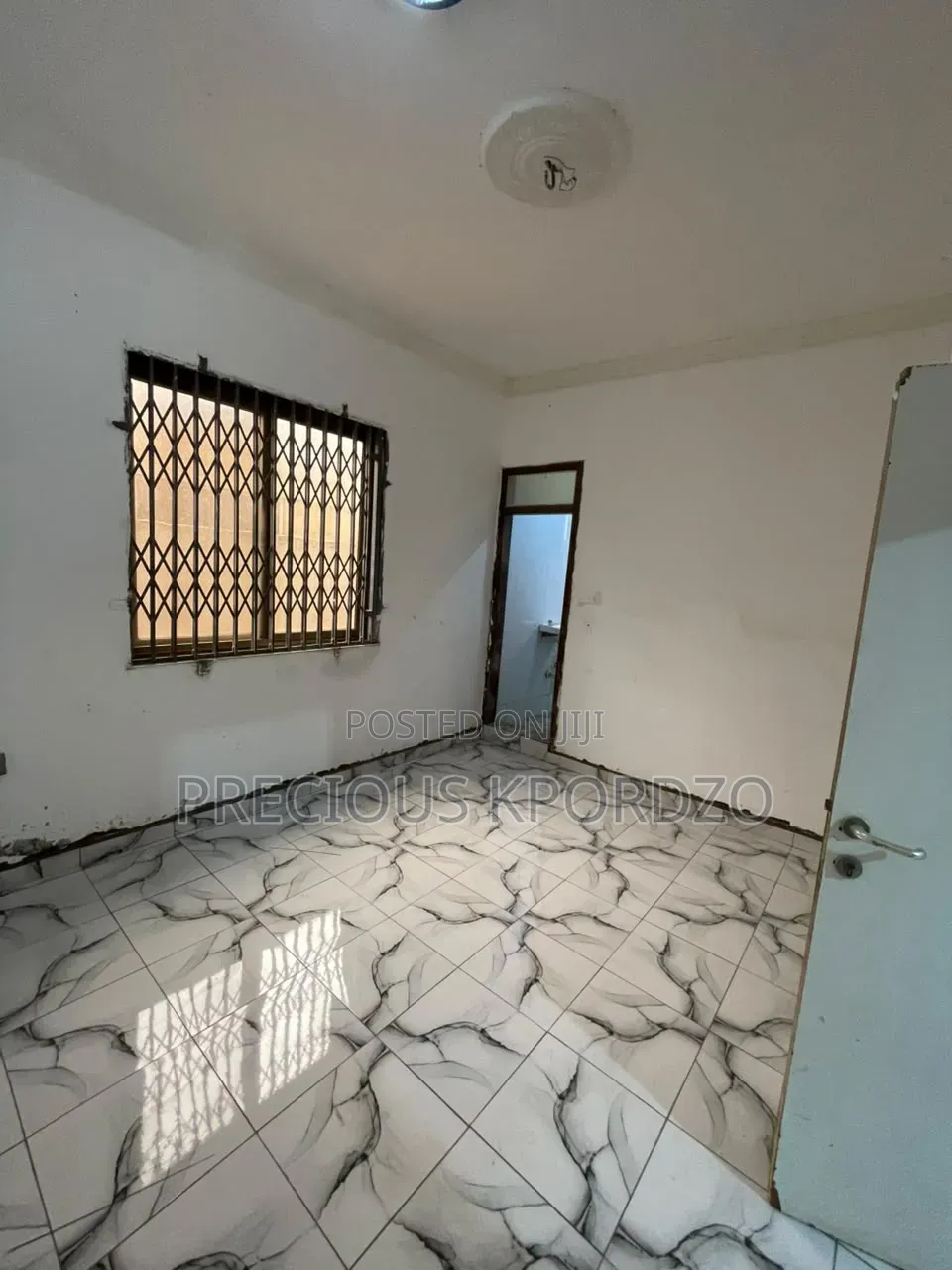 2bdrm Apartment in Adenta Commandos for rent in Commandos
