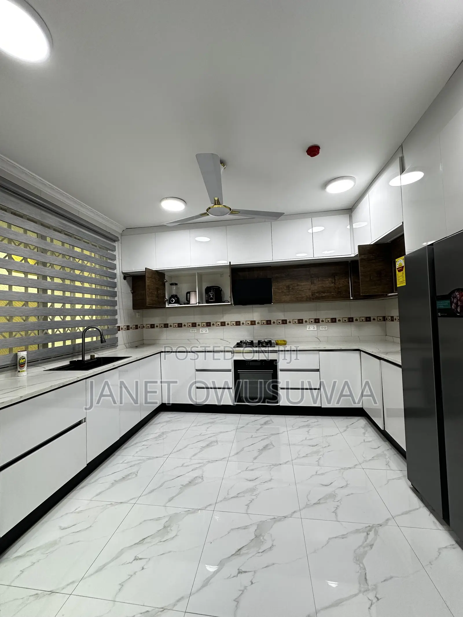 Furnished 4bdrm House in North Legon for rent in North Legon