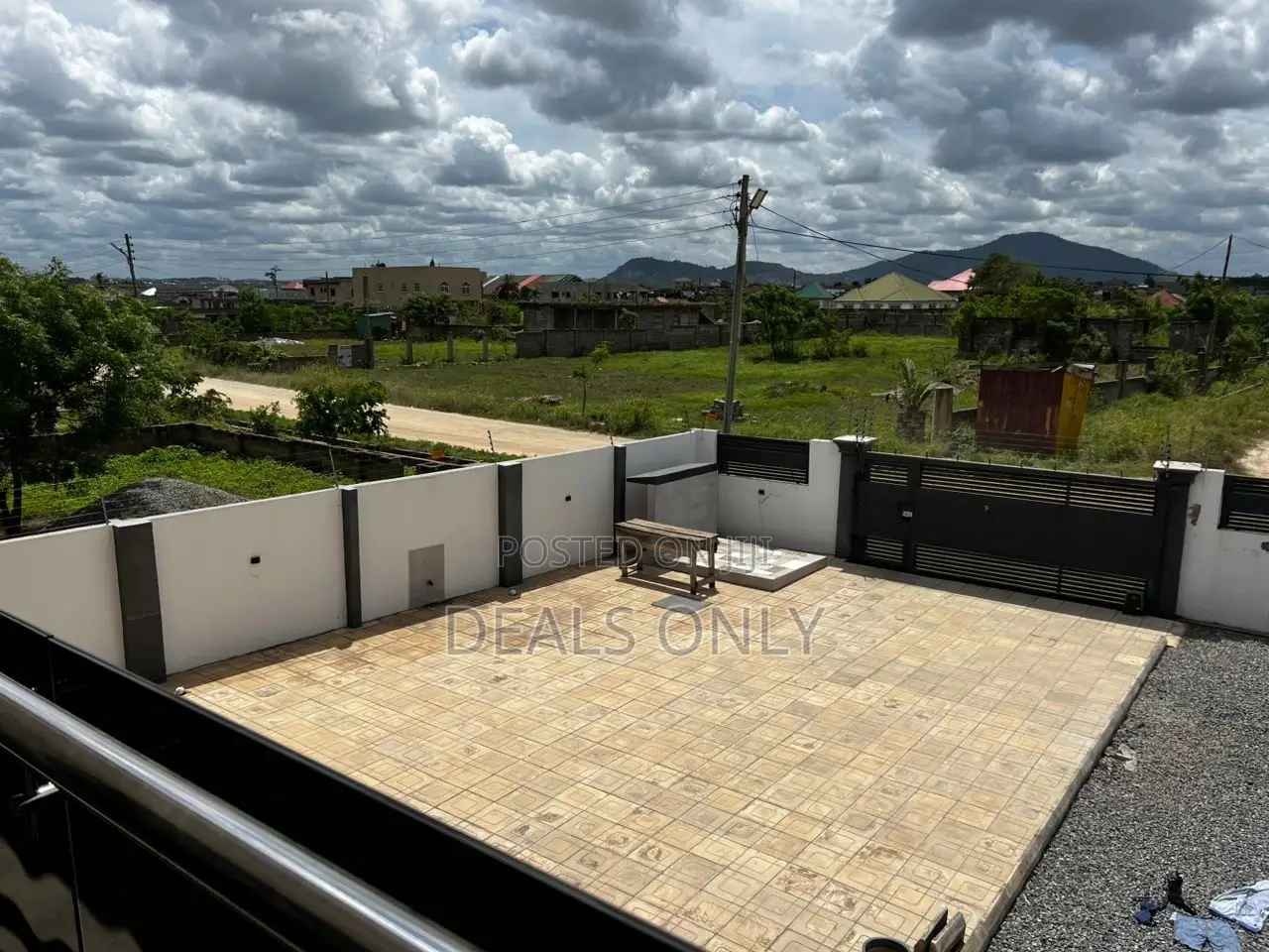 8bdrm Mansion in Accra Metropolitan for sale in Accra Metropolitan