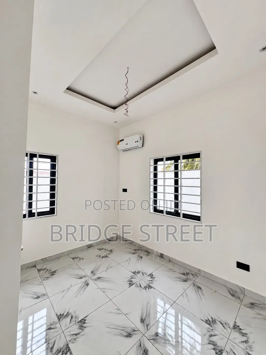 2bdrm Townhouse/Terrace in Neon Boulevard, Nmai-Dzorn for sale in Nmai-Dzorn