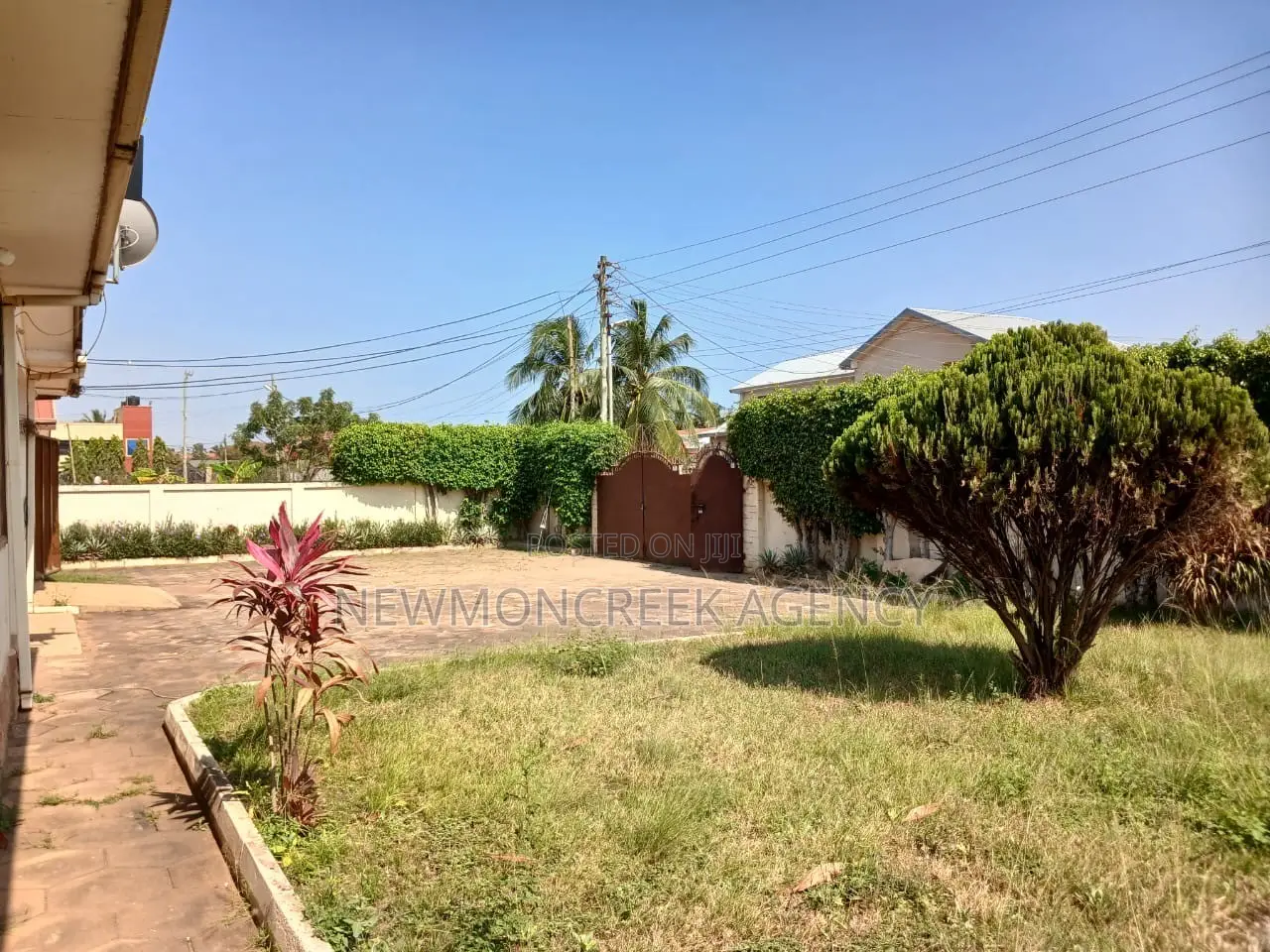 3bdrm Bungalow in Adenta Pantang, Barrier for sale in Barrier