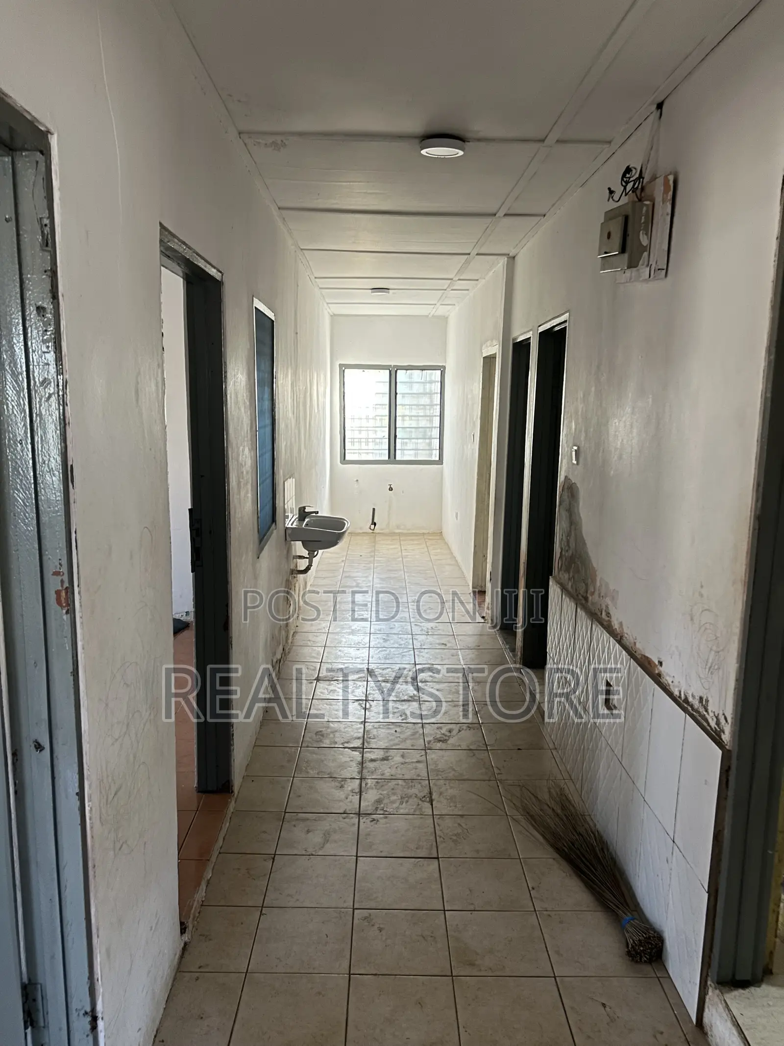 4bdrm House in Ashongman Estate, Accra Metropolitan for sale in Accra Metropolitan