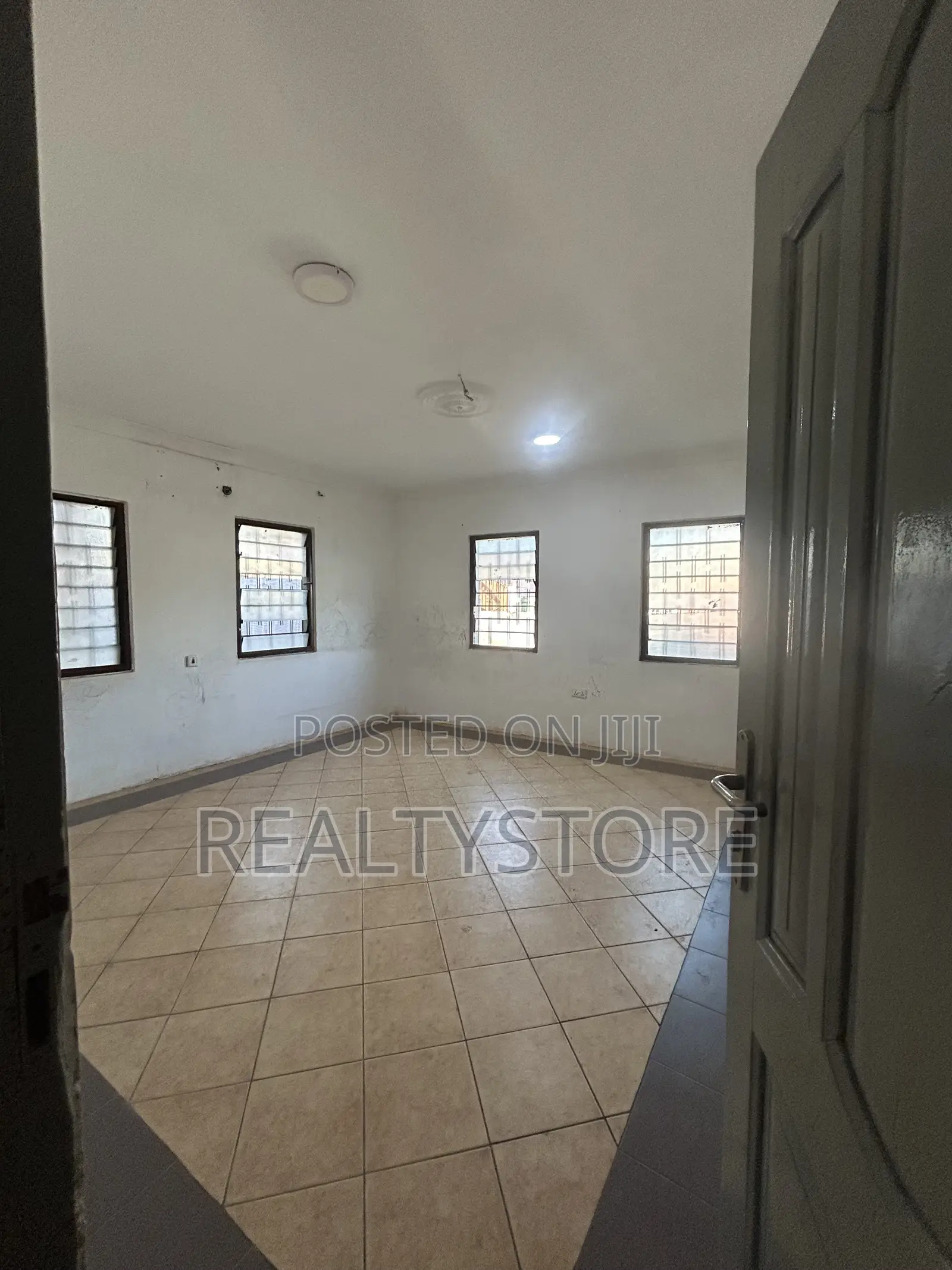 2bdrm House in Ashongman Estate, Accra Metropolitan for sale in Accra Metropolitan