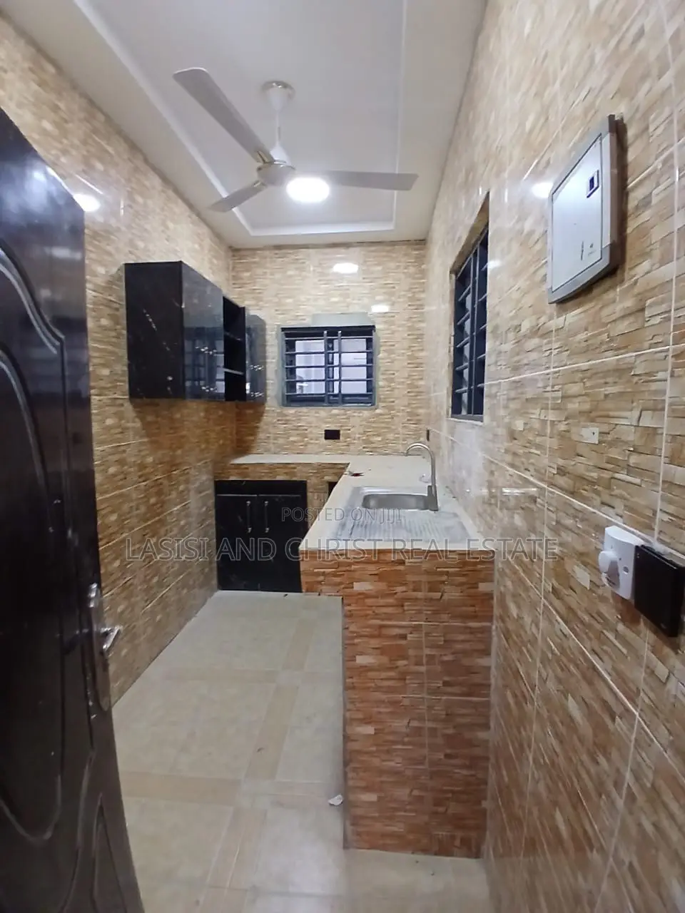 1bdrm Apartment in Lasisi And Christ, Amasaman for rent in Amasaman
