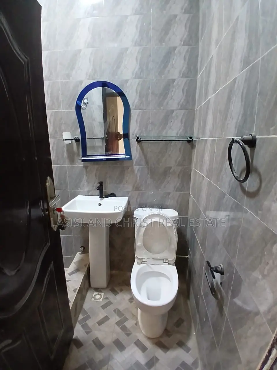 1bdrm Apartment in Lasisi And Christ, Amasaman for rent in Amasaman