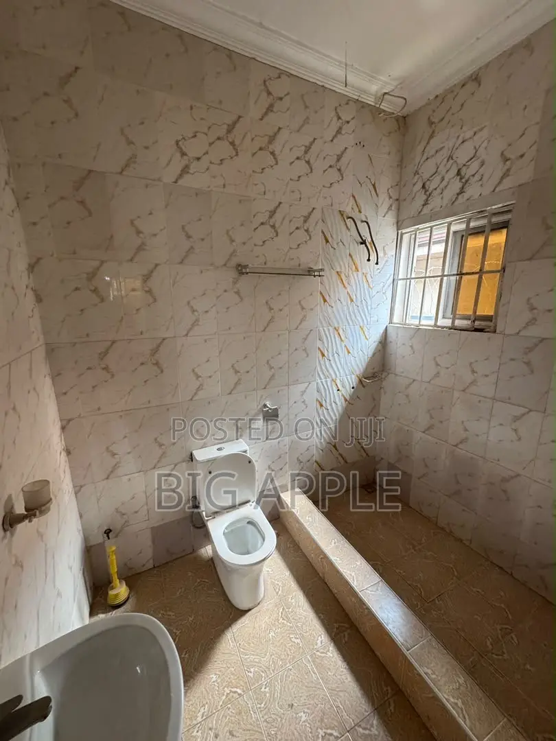 2bdrm House in Achimota Mile 7 for rent in Achimota