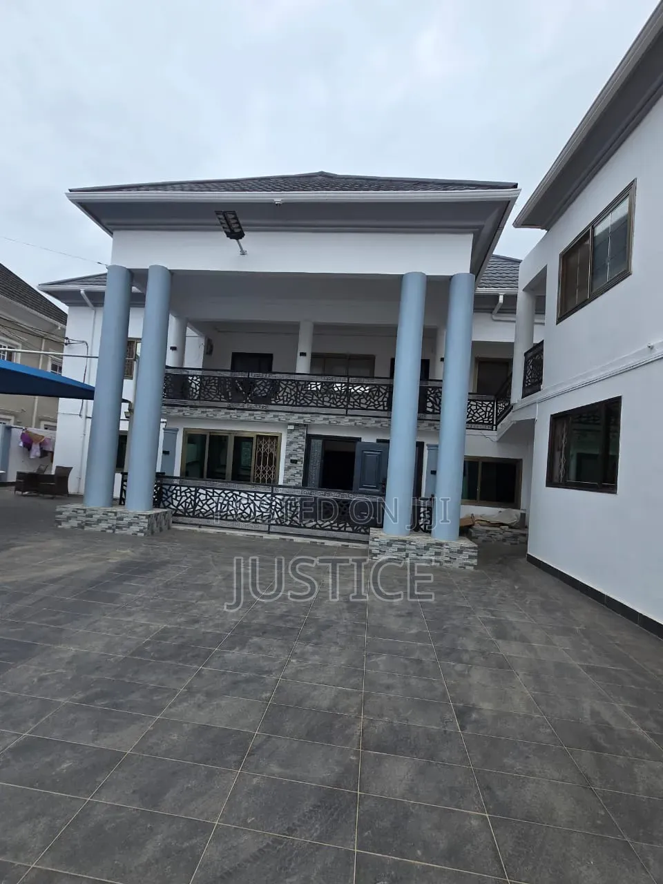 9bdrm House in Dansoman, Keep Fit for sale in Keep Fit
