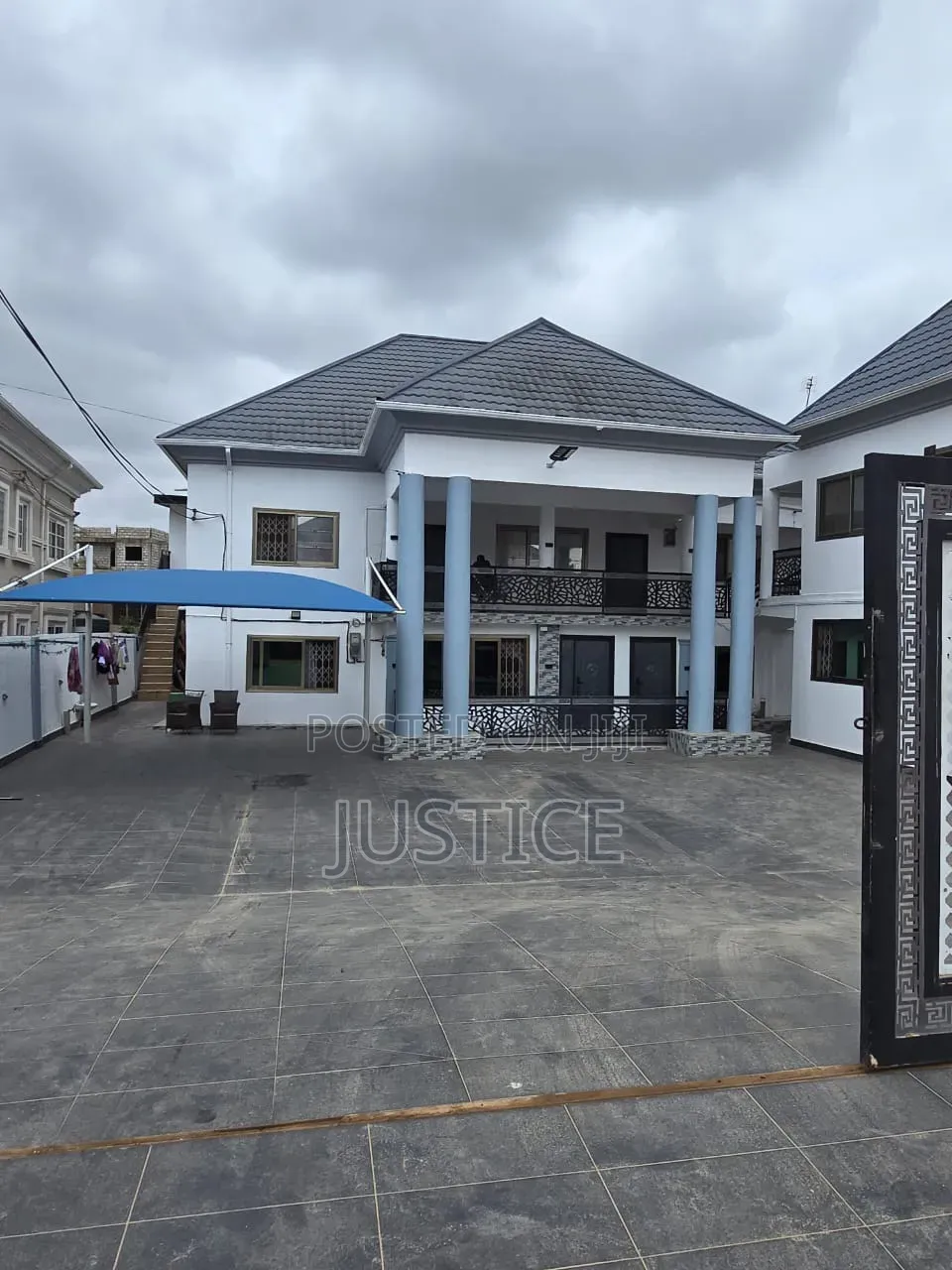 9bdrm House in Dansoman, Keep Fit for sale in Keep Fit