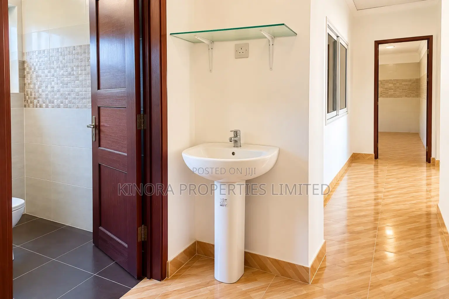 2bdrm Bungalow in Adenta Amrahia for sale in Adenta