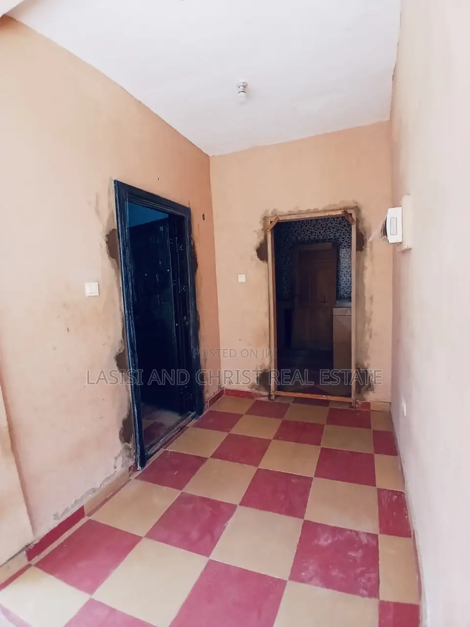 1bdrm Apartment in Lasisi And Christ, Amasaman for rent in Amasaman