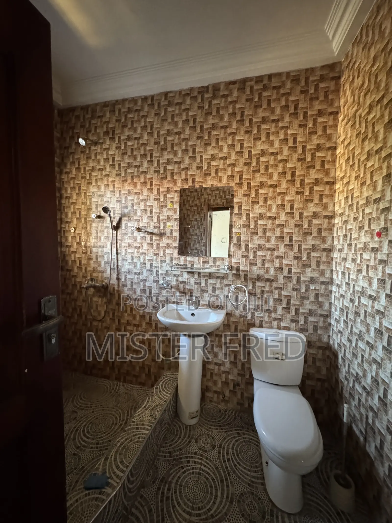 1bdrm Apartment in Tetegu, Weija for rent in Weija