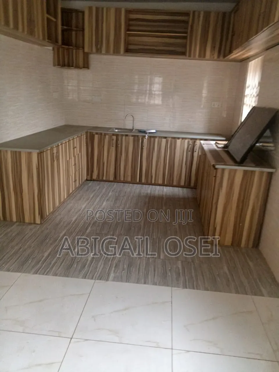 2bdrm Apartment in Foaster Home, Frafraha for rent in Frafraha