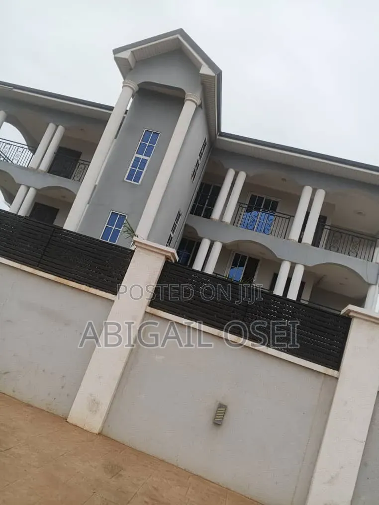 2bdrm Apartment in Madina, Social Welfare for rent in Social Welfare