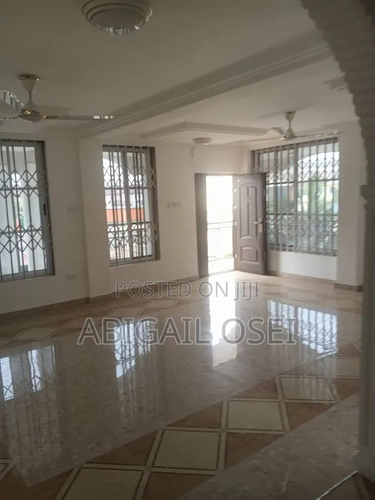 2bdrm Apartment in Madina, Social Welfare for rent in Social Welfare