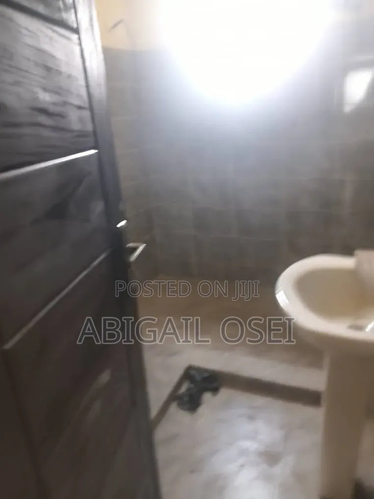 1bdrm Apartment in Danfa for rent in Danfa