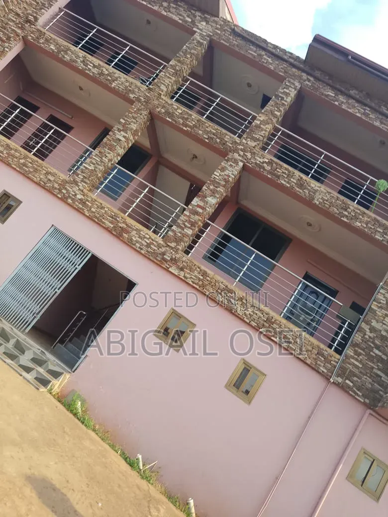 2bdrm Apartment in Asheyie, Main Station for rent in Main Station