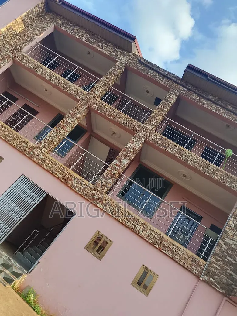 2bdrm Apartment in Asheyie, Main Station for rent in Main Station