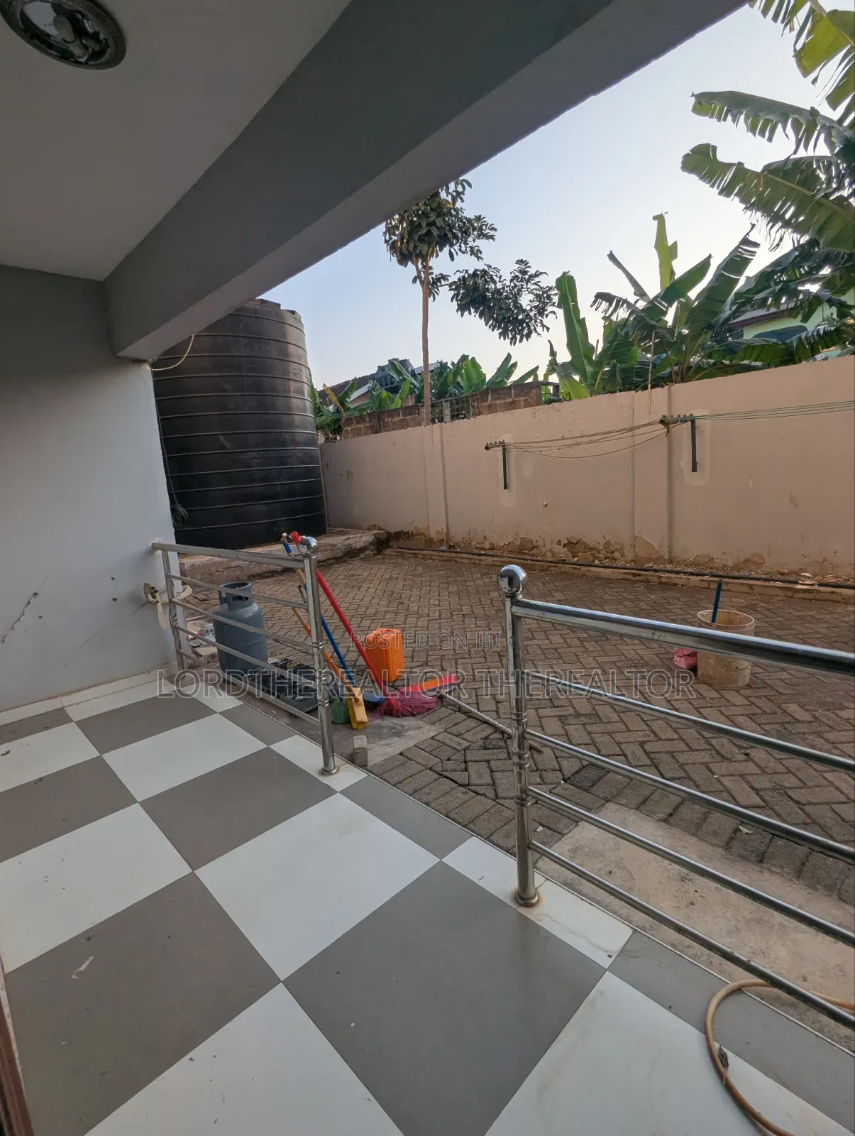 2bdrm Apartment in Ofankor for rent in Ofankor