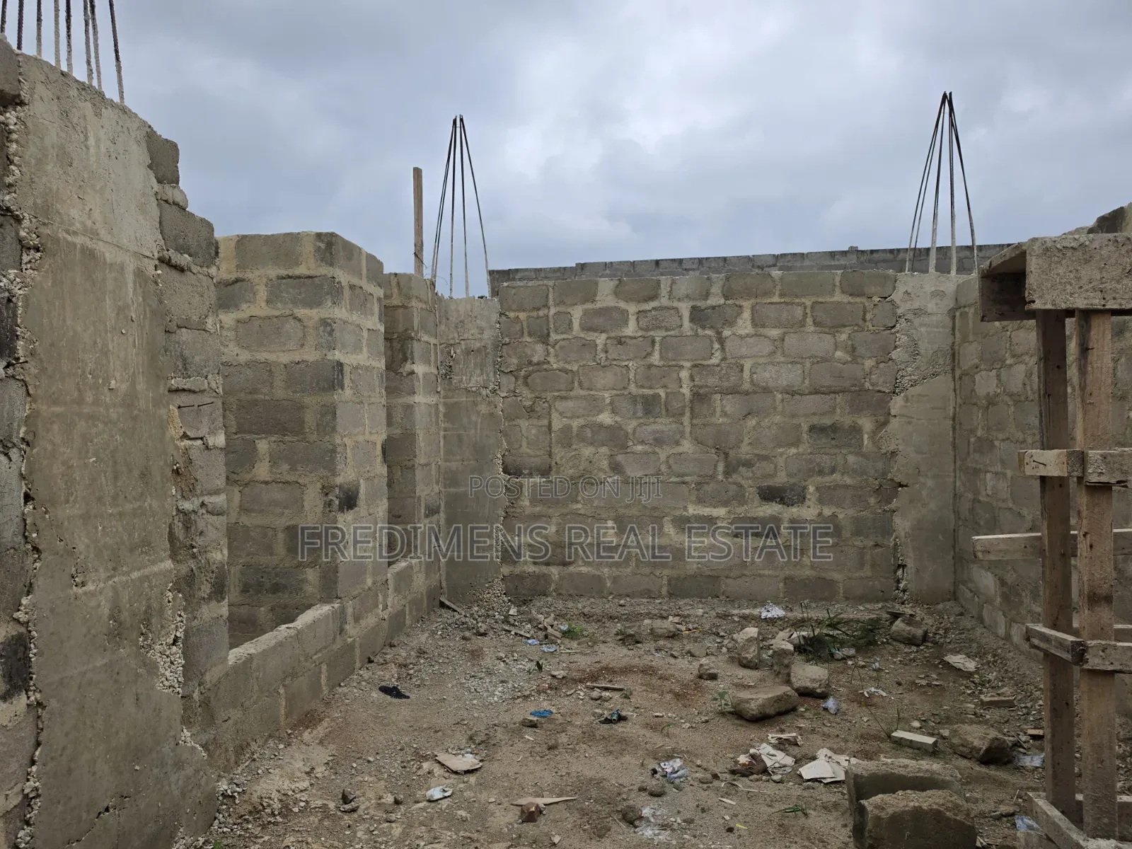 4bdrm House in Fredimens Real, Afigya-Kwabre for Sale in Afigya-Kwabre