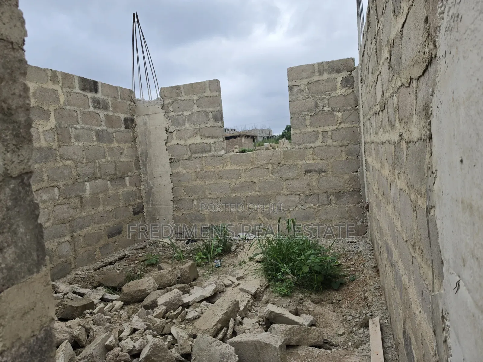 4bdrm House in Fredimens Real, Afigya-Kwabre for Sale in Afigya-Kwabre
