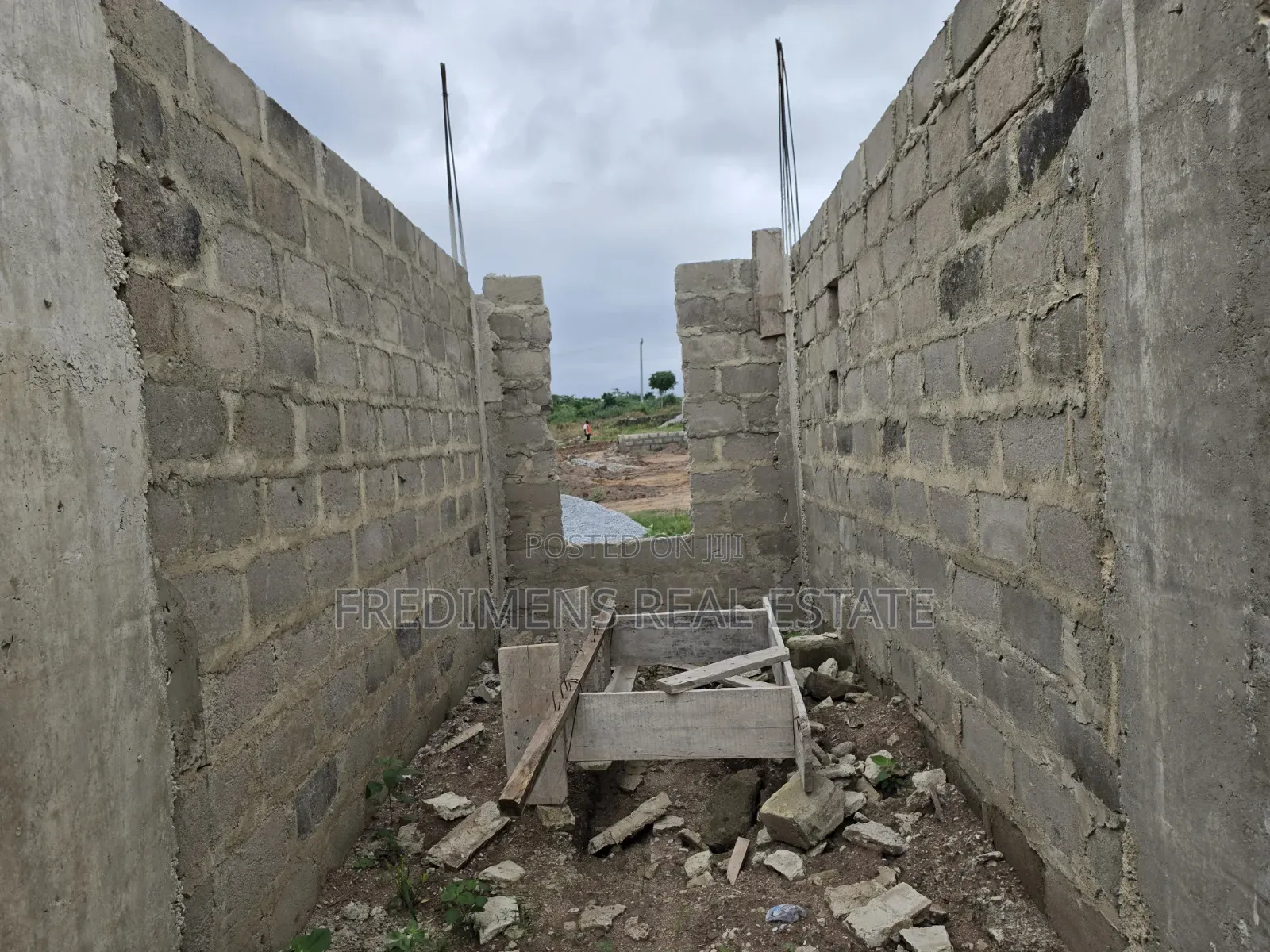 4bdrm House in Fredimens Real, Afigya-Kwabre for Sale in Afigya-Kwabre
