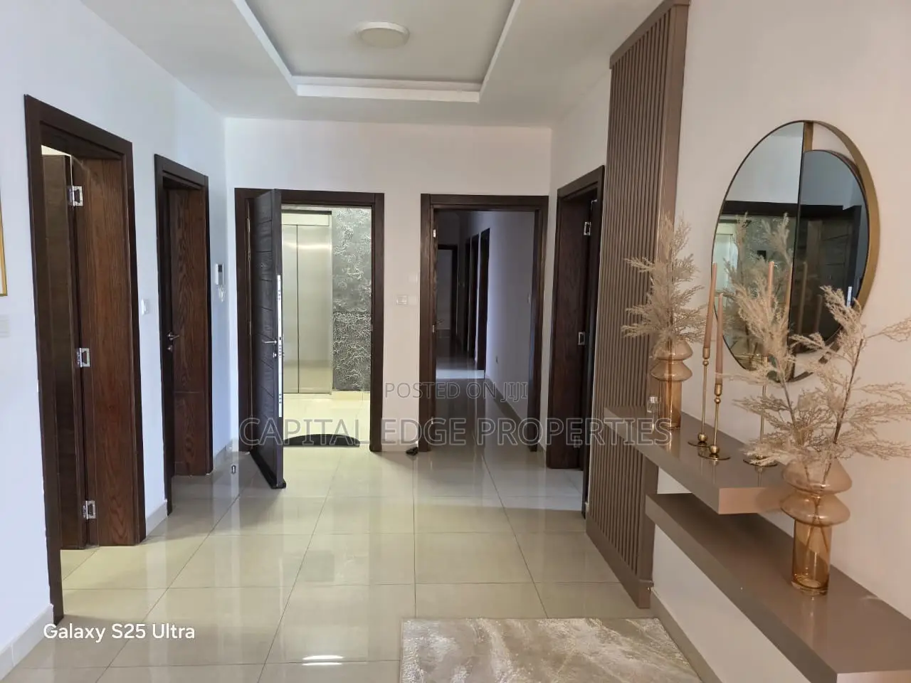 Furnished 3bdrm Apartment in Airport Residential for rent in Airport Residential Area