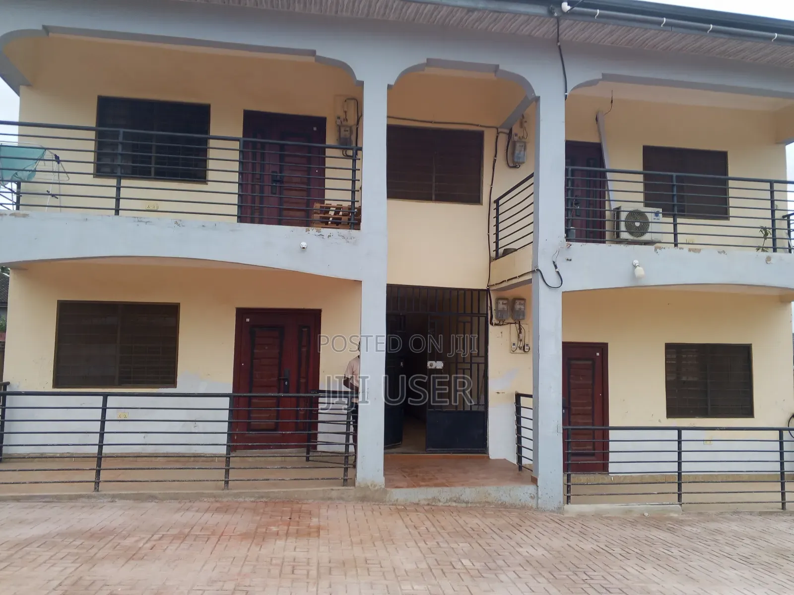 2bdrm Apartment in ....., Ablekuma for rent in Ablekuma