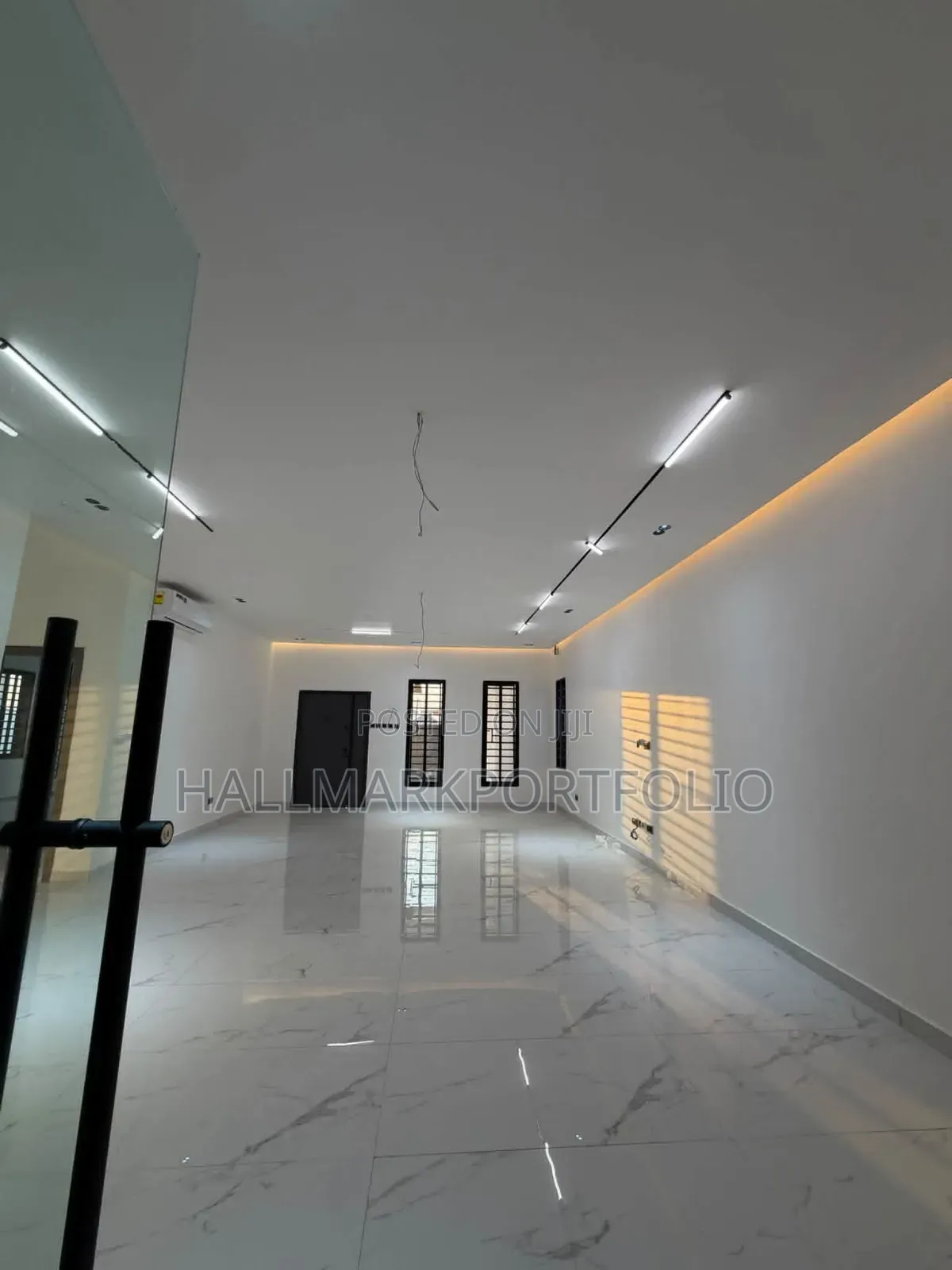 4bdrm House in Lake Side Estate for sale in Lake Side Estate