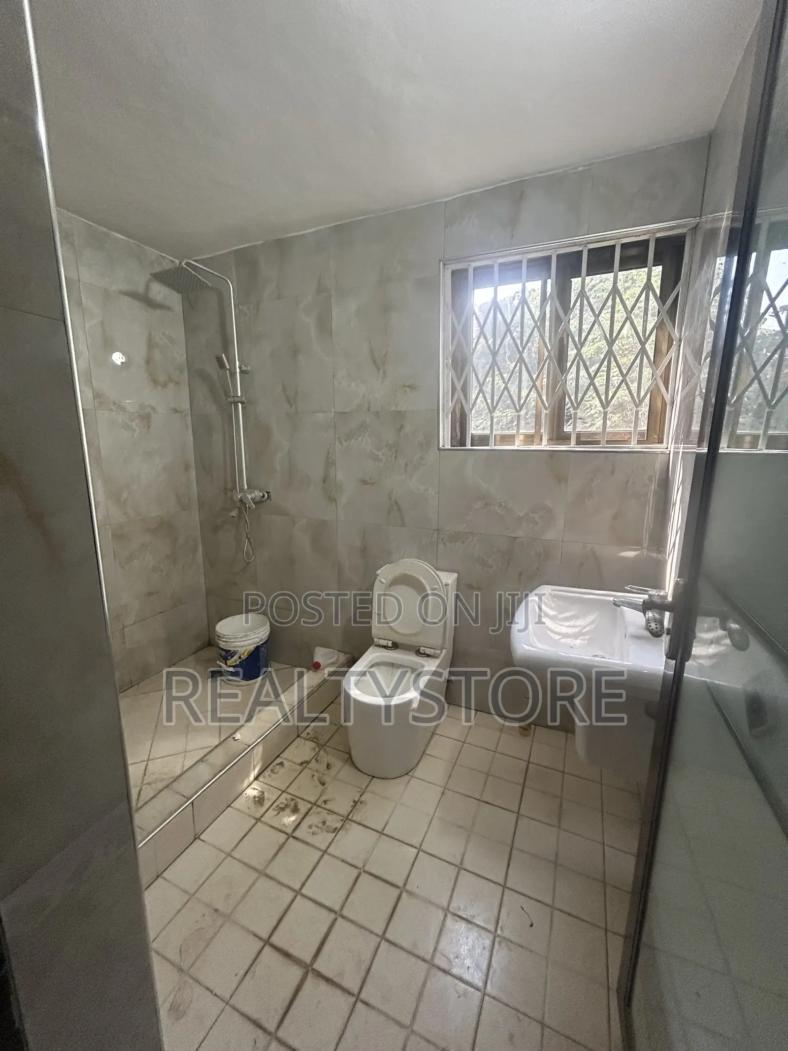 5bdrm House in Ashongman Estate, Accra Metropolitan for rent in Accra Metropolitan
