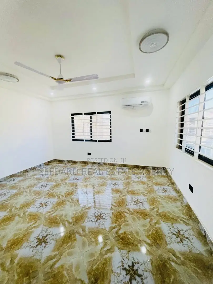 3bdrm House in Sefdard Properties, Kwabenya for sale in Kwabenya