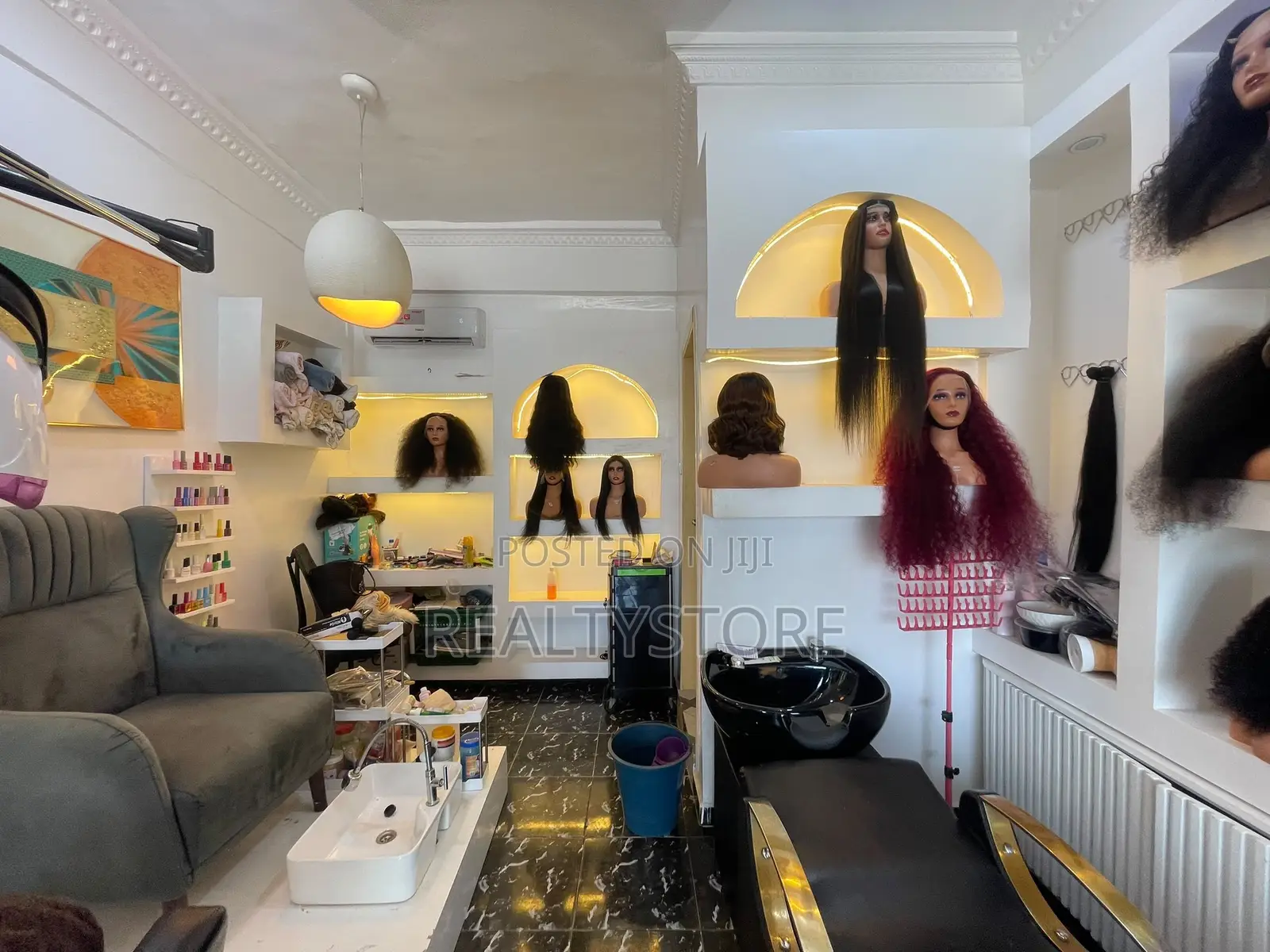 Shop to Let in Accra Metropolitan