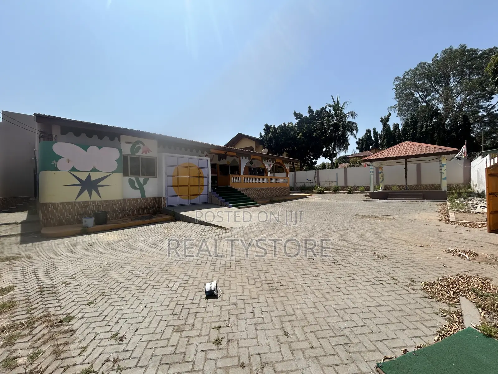 Executive 5 Bedroom Self Compound for Rent at Haatso in Accra Metropolitan