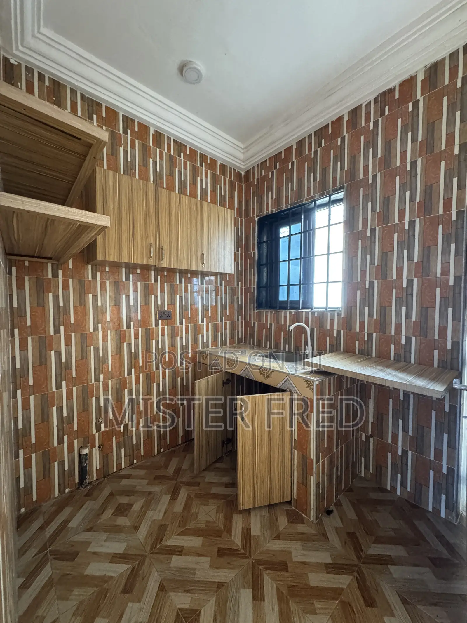 1bdrm Apartment in Broadcasting, Weija for rent in Weija