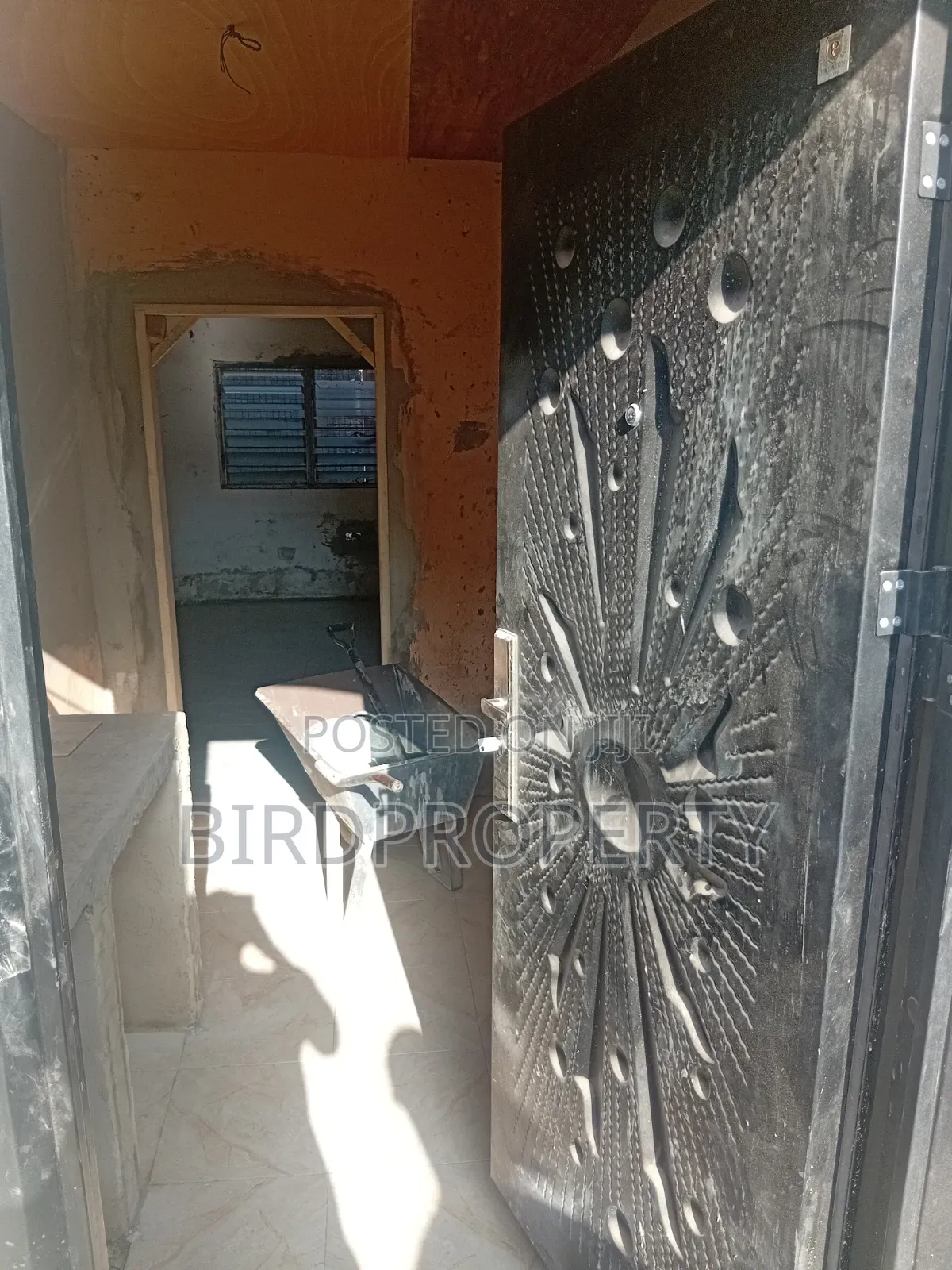 1bdrm Room & Parlour in Bird-Group, Barrier for rent in Barrier