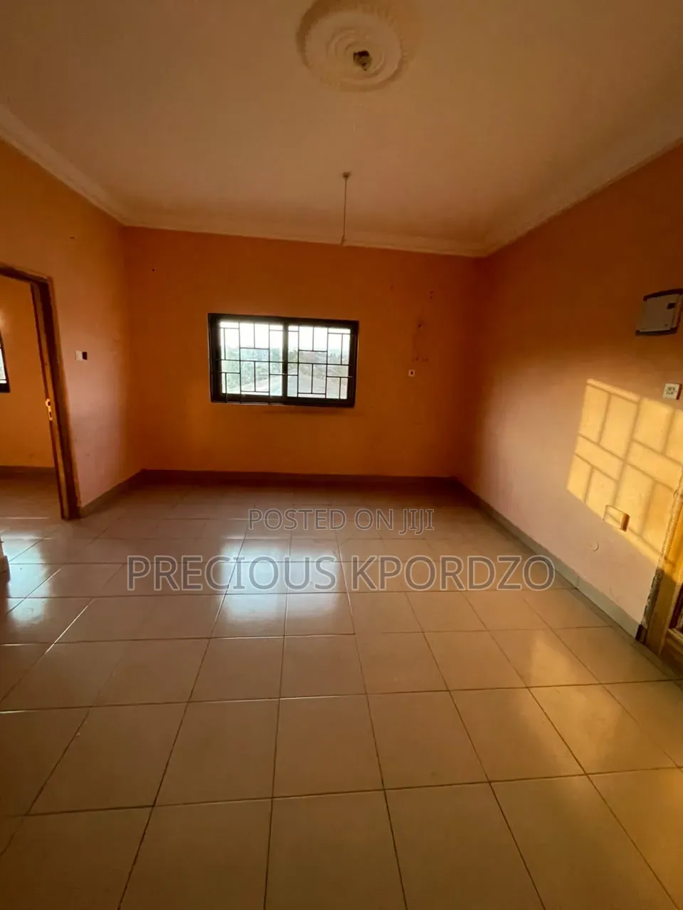 1bdrm Room & Parlour in Adenta Frafraha for rent in Frafraha