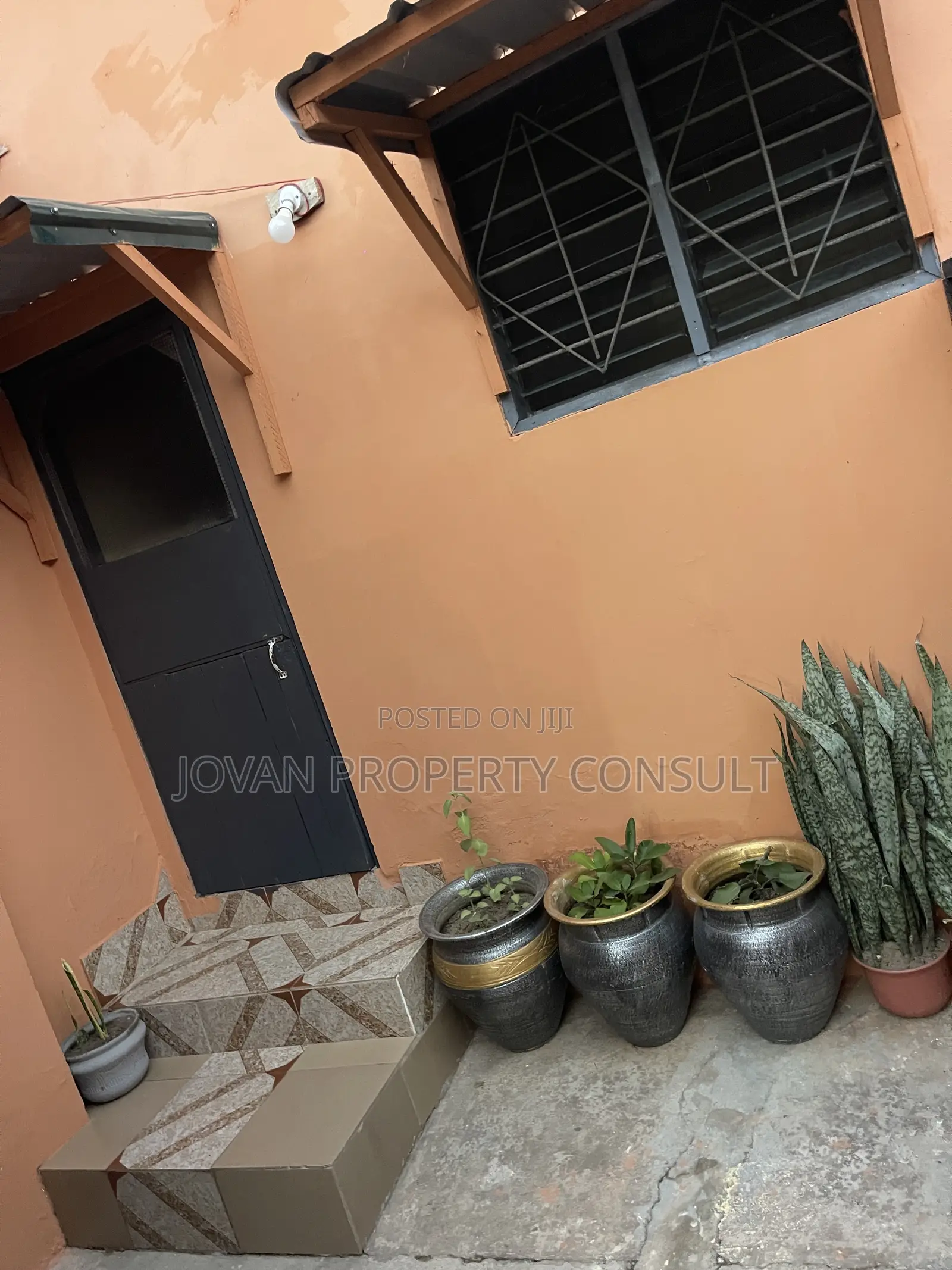 1bdrm Room & Parlour in Cocoboard, Amasaman for rent in Amasaman