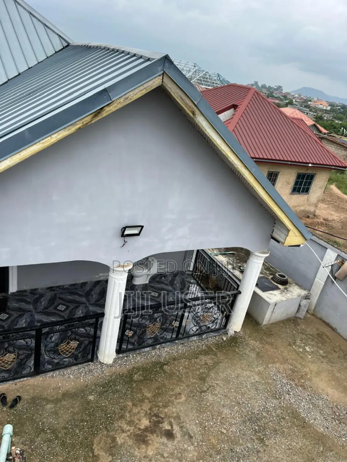 5bdrm House in Amasaman for sale in Amasaman