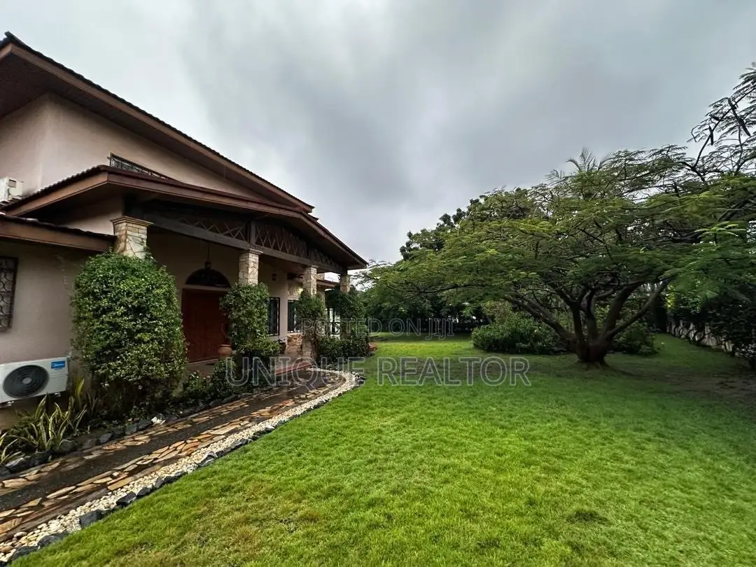 Furnished 5bdrm House in Trassaco Phase 1, School Junction for sale in School Junction