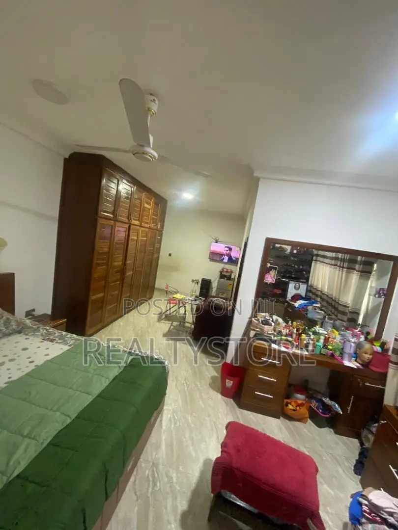 5bdrm House in Ashongman Estate, Accra Metropolitan for sale in Accra Metropolitan