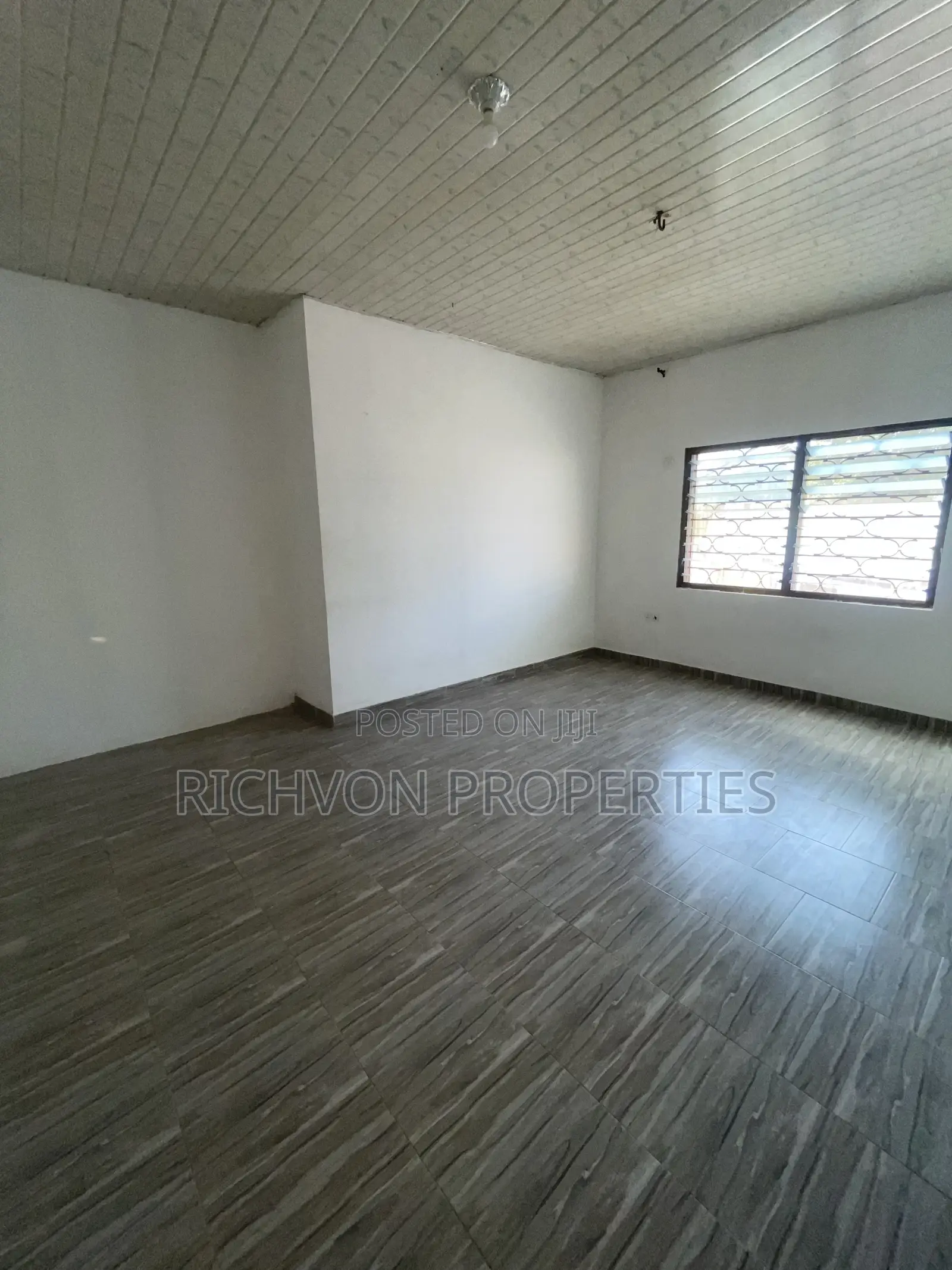 1bdrm Apartment in Richvon Properties, Baatsona Total for rent in Baatsona Total