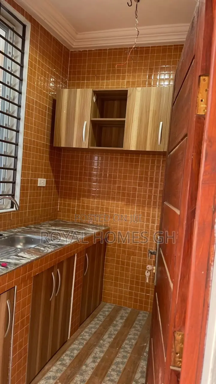1bdrm Apartment in Royal Homes Gh, East Legon for rent in East Legon
