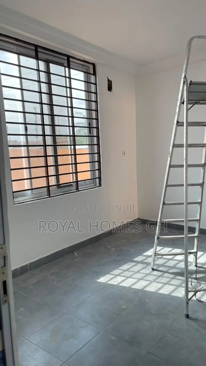1bdrm Apartment in Royal Homes Gh, East Legon for rent in East Legon