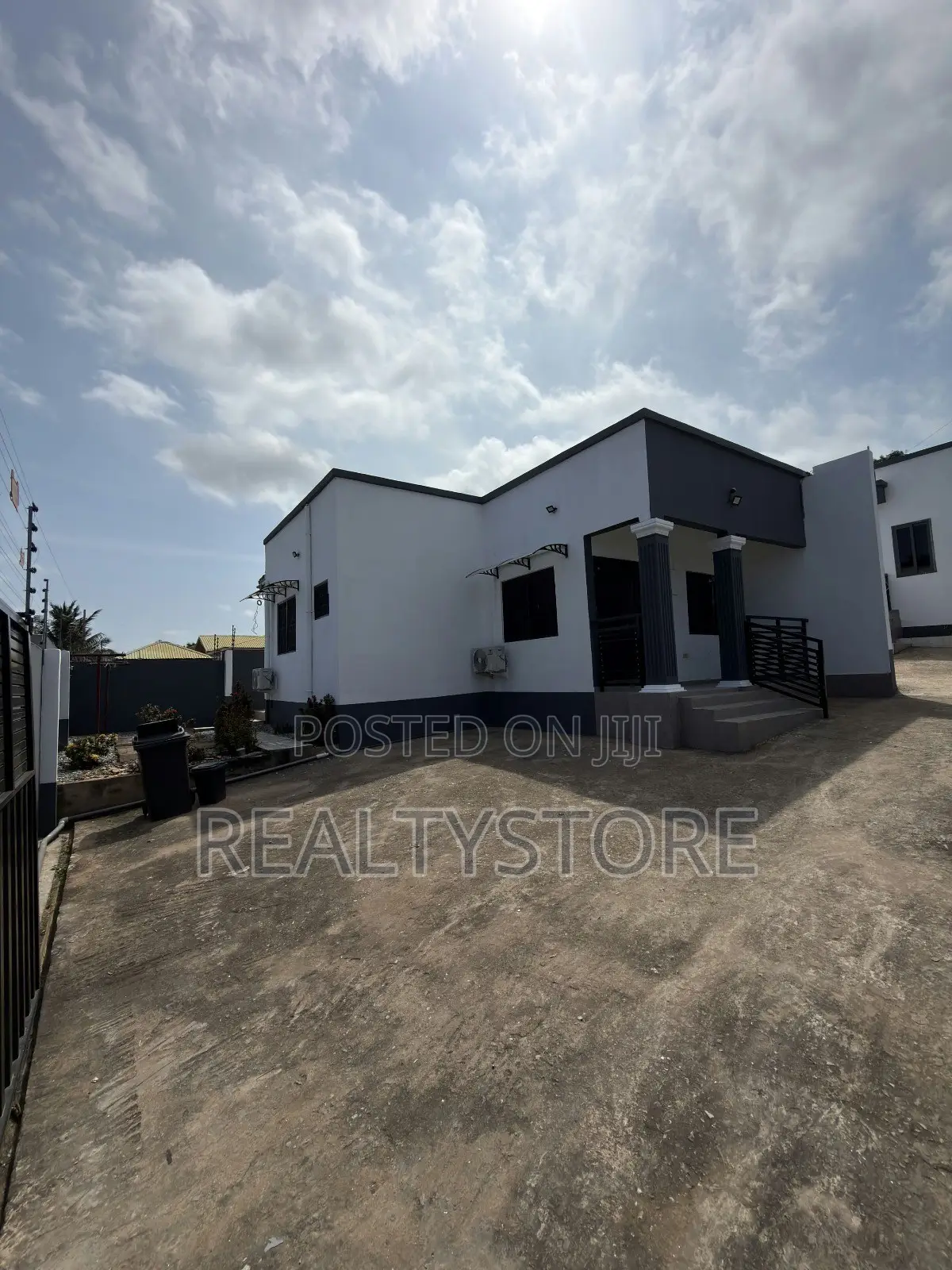 4bdrm House in Ashongman Estate, Accra Metropolitan for sale in Accra Metropolitan